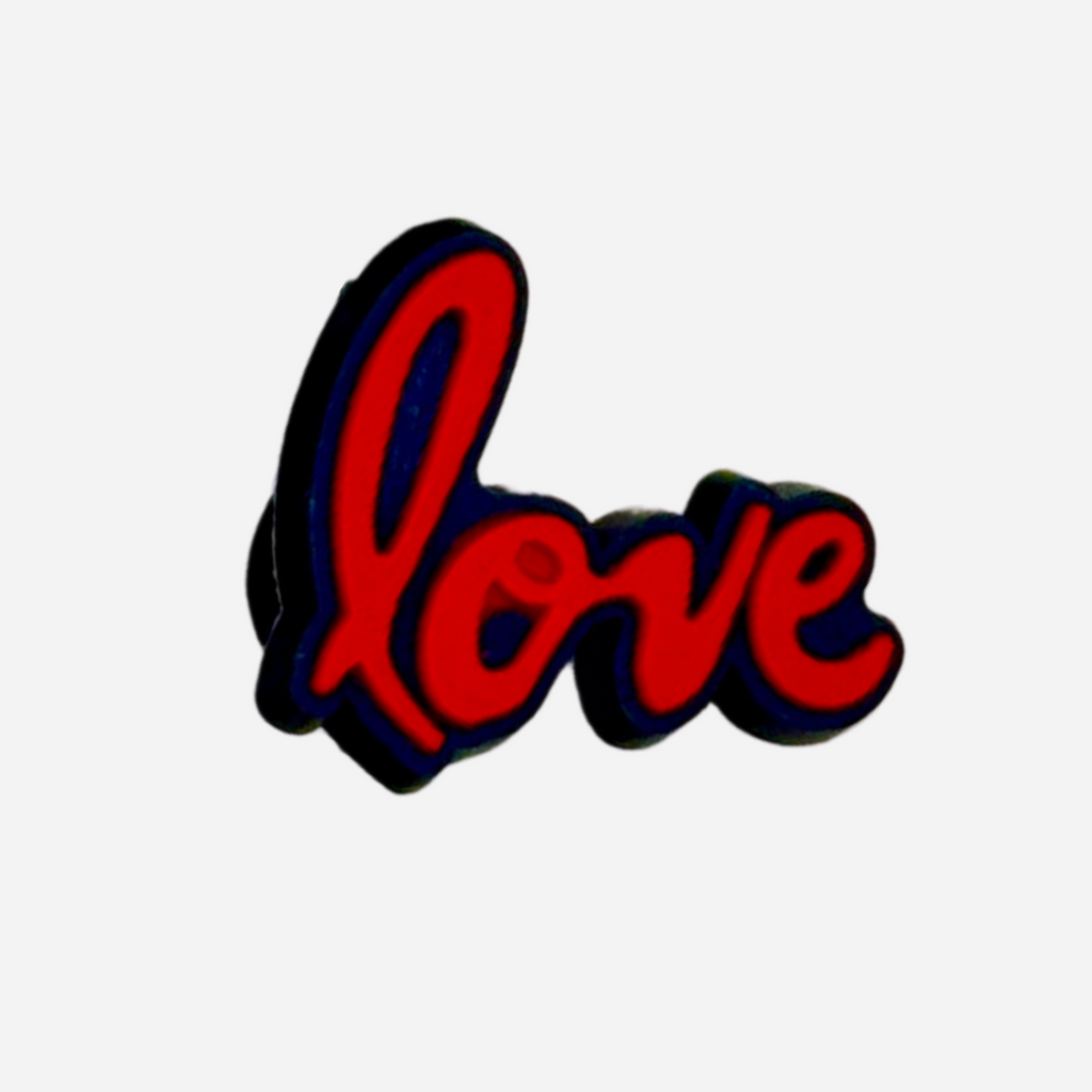 Pin's pour Clogs - Love