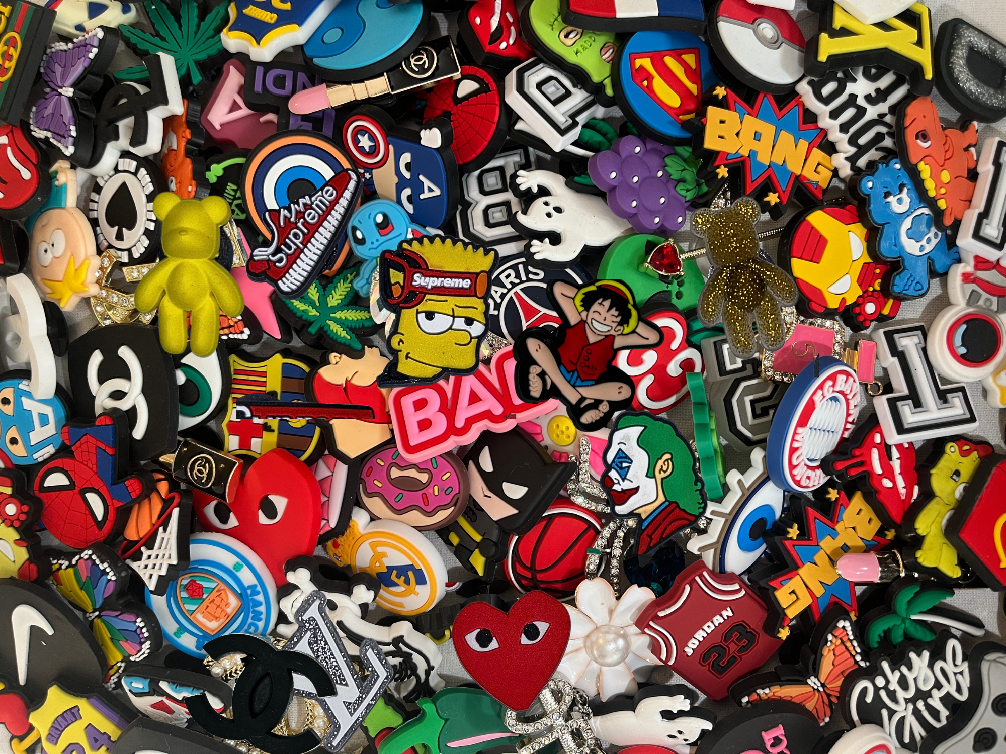 Pin's pour Clogs - Mystères